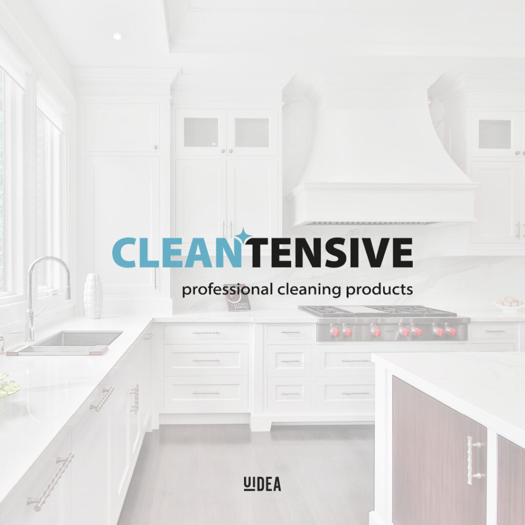 Projekt logo CleanTensive na tle kuchni